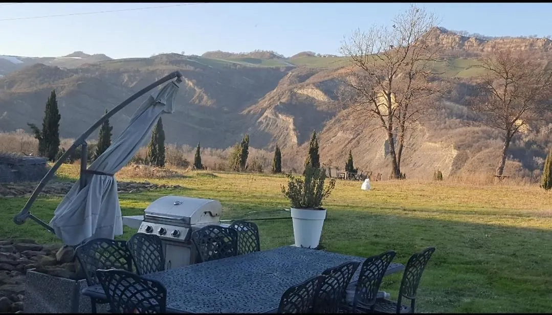 Cristallo Private Double Room & Ensuite Open Space Bathroom With Views Fontanelice Séjour chez l'habitant